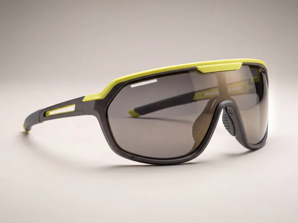 Render di studio dell'occhiale sportivo